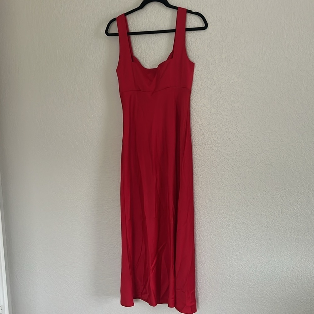 NWT WAYF Siren Cupped Satin Midi Dress In Red . Size S - Picture 7 of 14